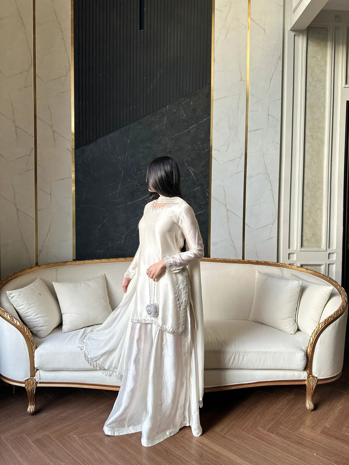 pearl-ivory UNL-203
