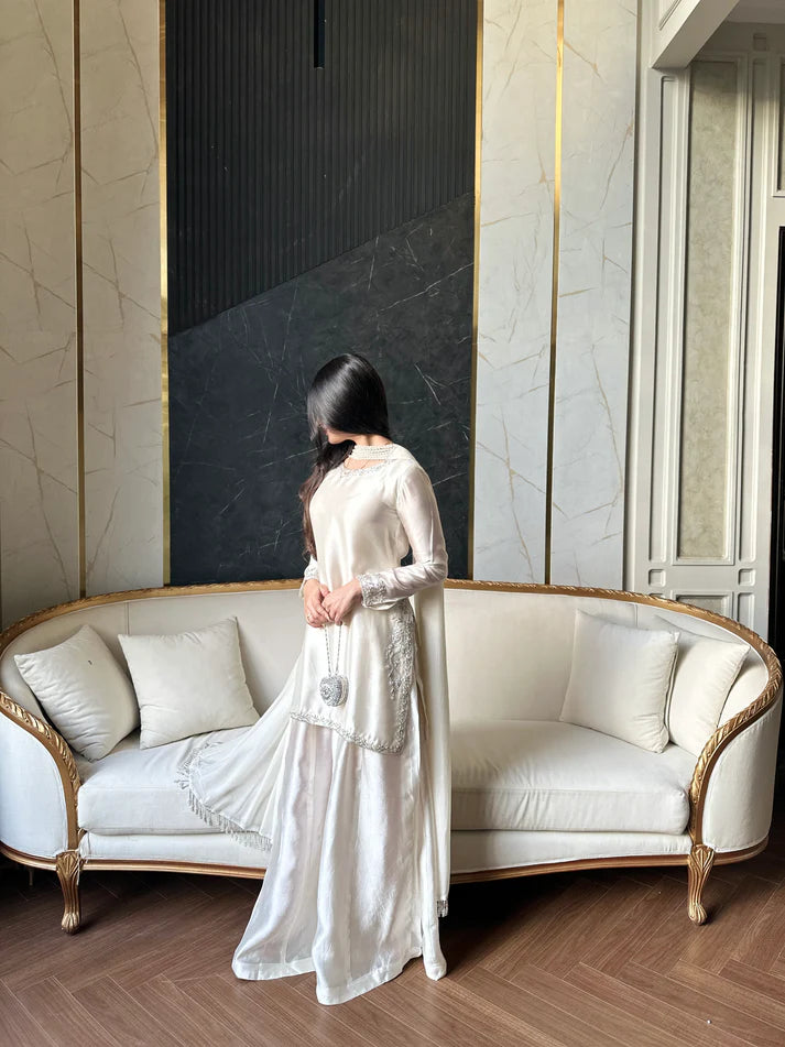 pearl-ivory UNL-203