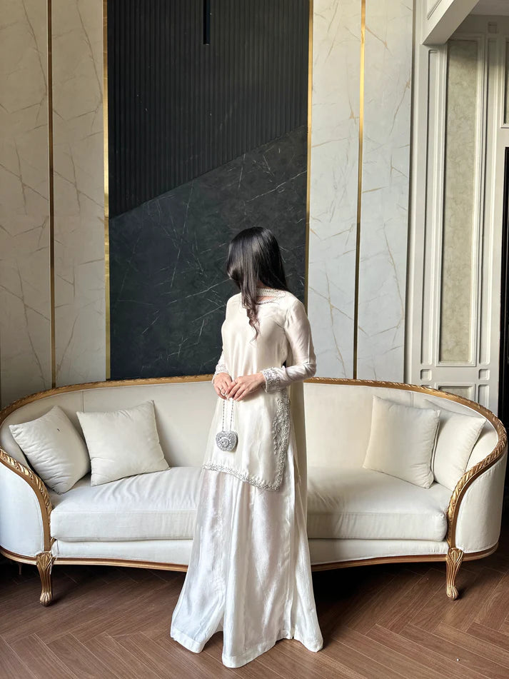 pearl-ivory UNL-203