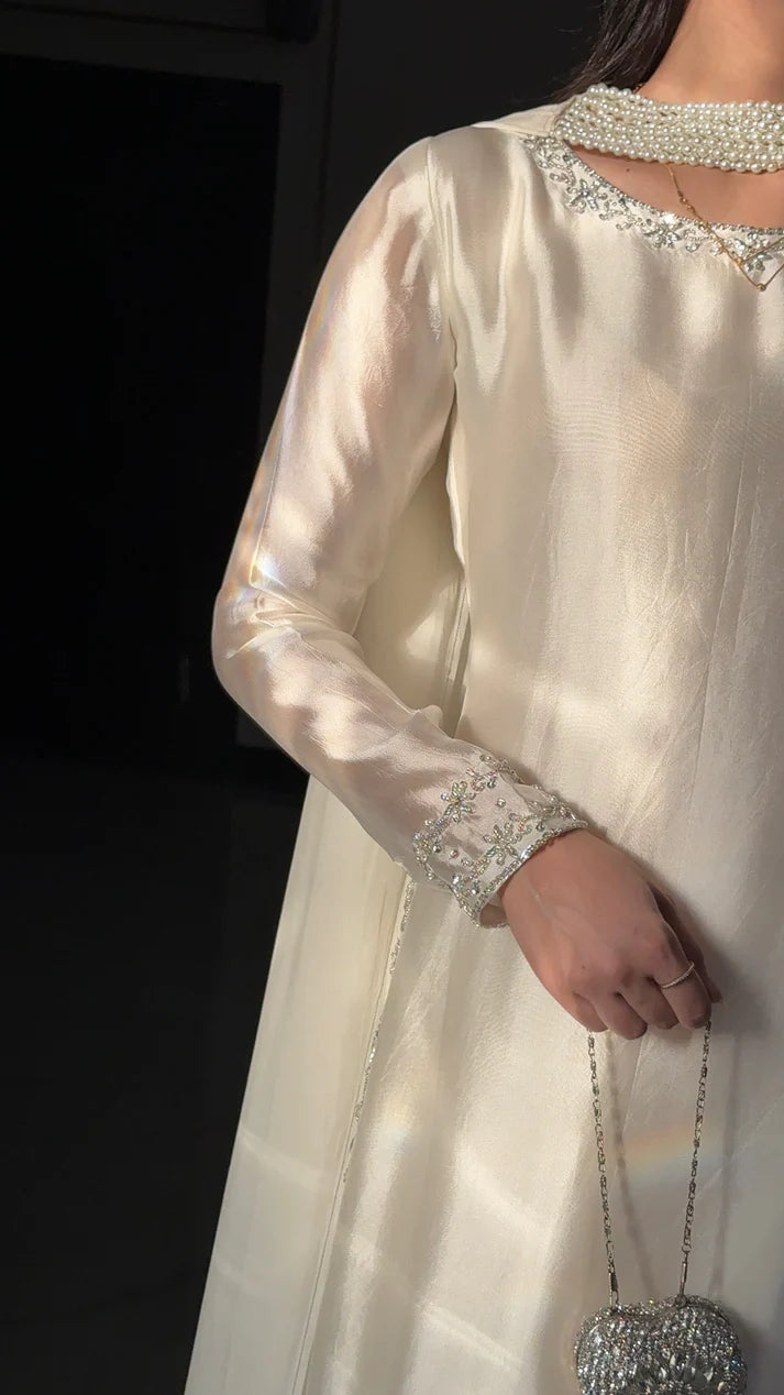 pearl-ivory UNL-203