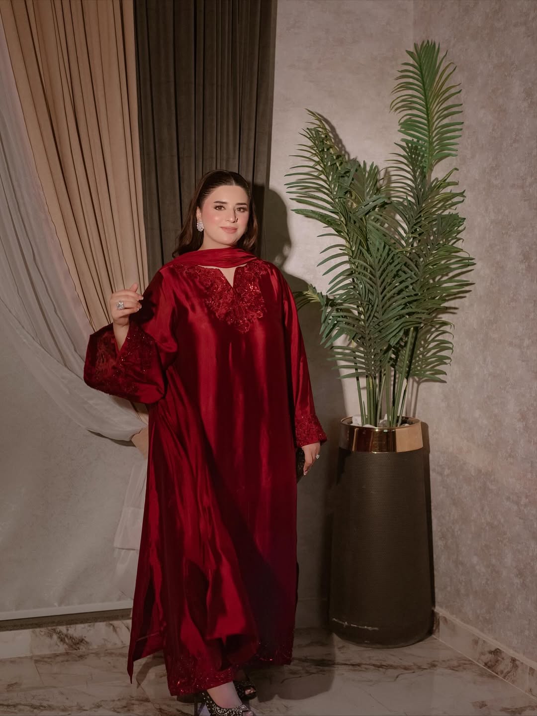 Maroon Whisper-UNL - 109