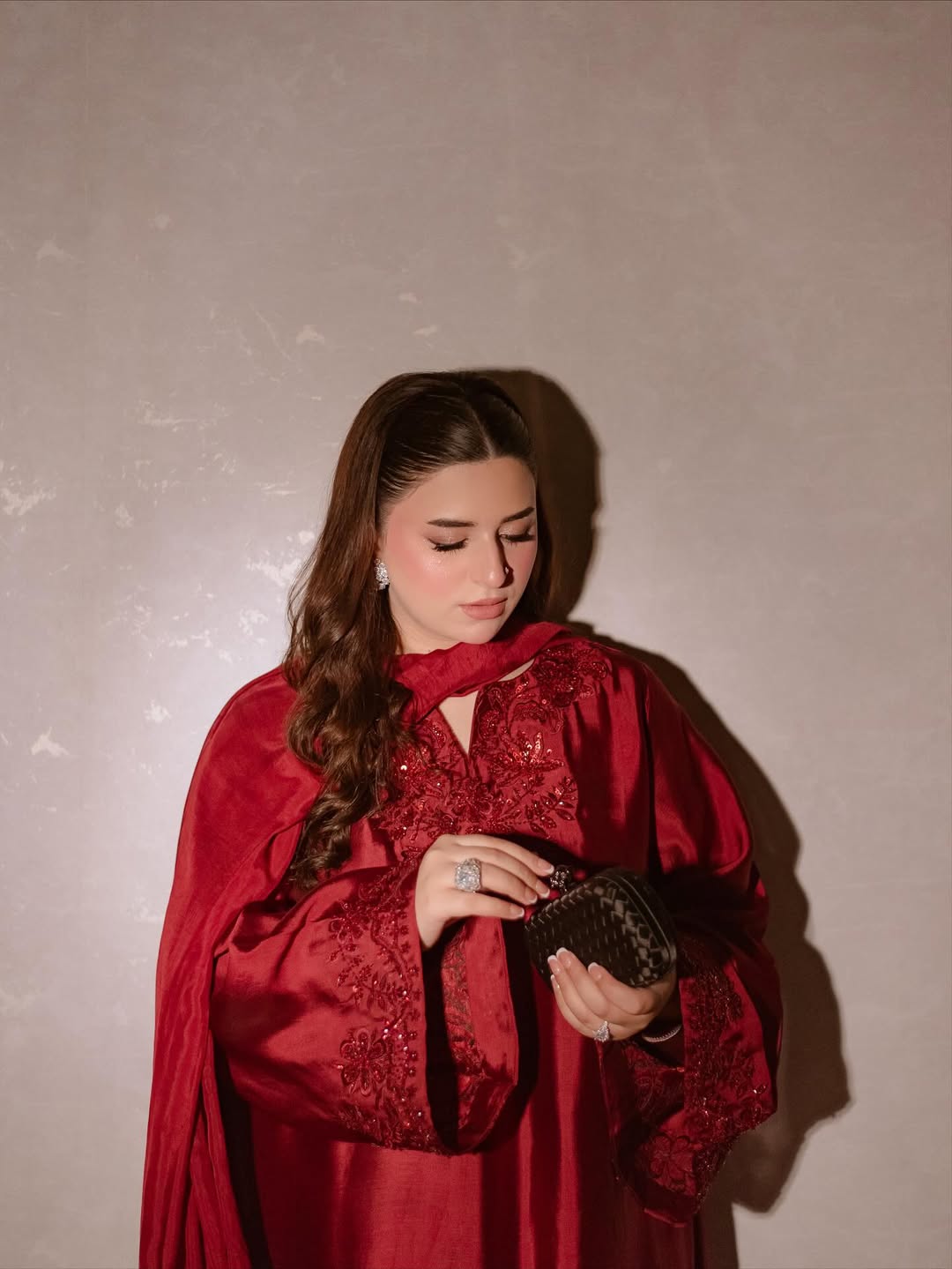 Maroon Whisper-UNL - 109
