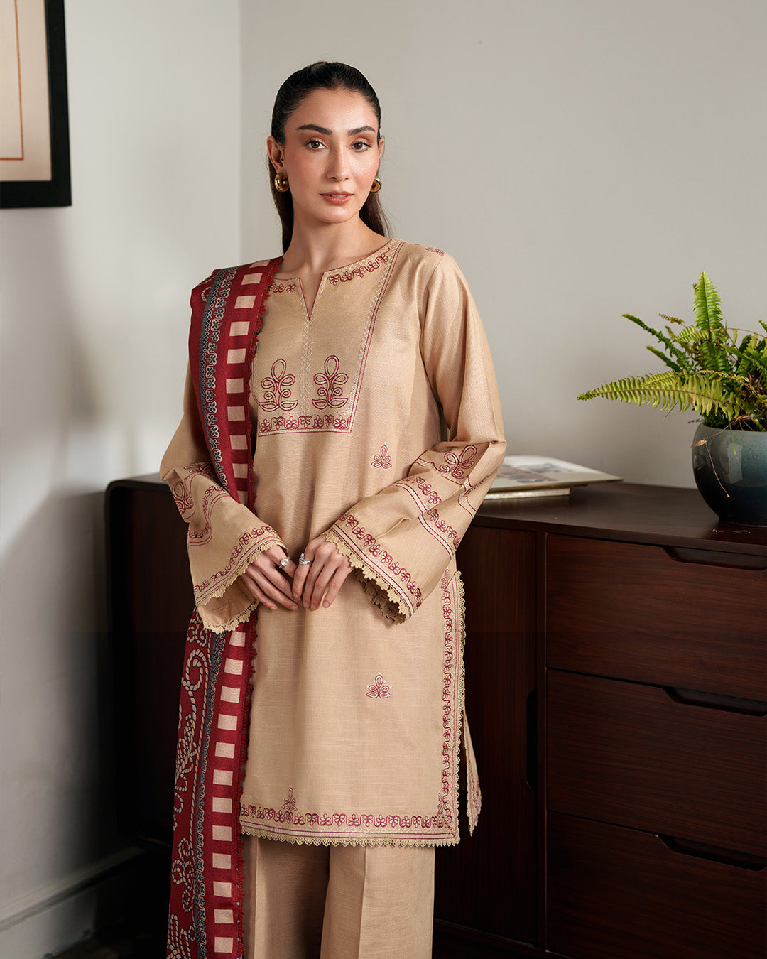 SHEHWAR(MNK25S12)